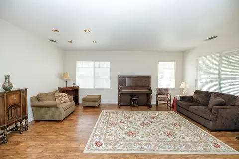 1908 Legend Dr, Modesto, CA 95357 photo 11