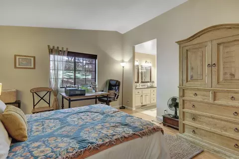 Bedroom - 11244 Edward Dr, Grass Valley, CA 95949 photo 6 of 12