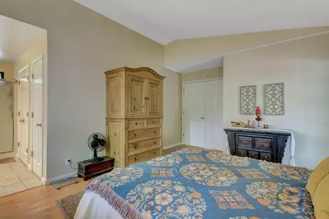 Bedroom - 11244 Edward Dr, Grass Valley, CA 95949 photo 8 of 12