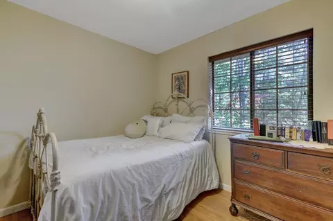 Bedroom - 11244 Edward Dr, Grass Valley, CA 95949 photo 3 of 12
