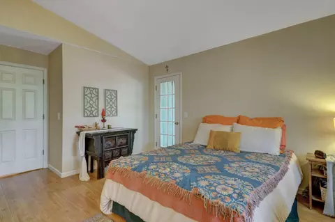 Bedroom - 11244 Edward Dr, Grass Valley, CA 95949 photo 7 of 12