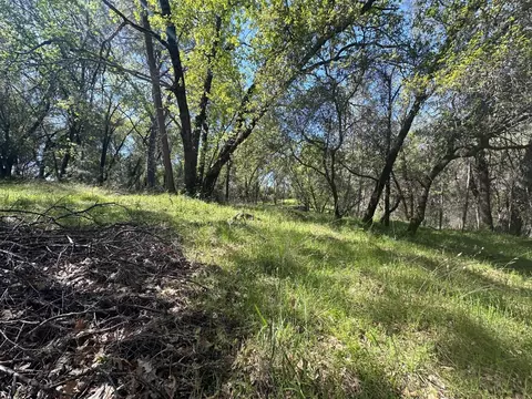 21788 Knolls Dr, Grass Valley, CA 95949 photo 4
