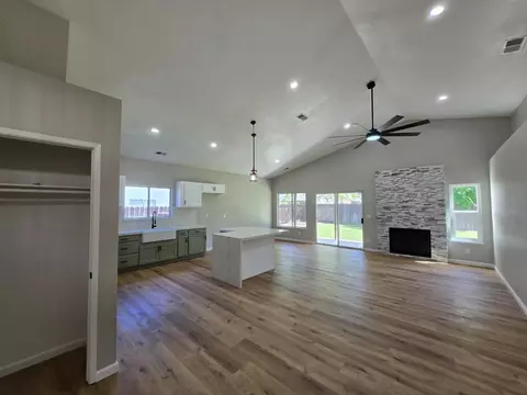 532 Westfield Pl, Patterson, CA 95363 photo 9
