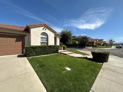 524 Presidio Pl, Tracy, CA 95377 photo 2