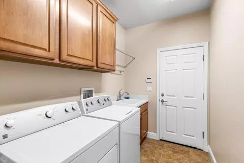 Other - 2327 Pepper Tree Ln, Manteca, CA 95336 photo 7 of 16