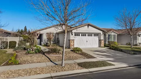 2327 Pepper Tree Ln, Manteca, CA 95336 photo 1