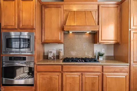 Kitchen - 2327 Pepper Tree Ln, Manteca, CA 95336 photo 2 of 3