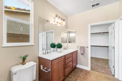 Bath - 2327 Pepper Tree Ln, Manteca, CA 95336 photo 3 of 4