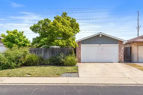 1408 Prospect Ln, Modesto, CA 95355 photo 1