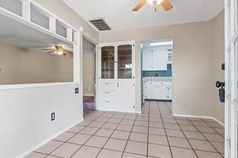 1408 Prospect Ln, Modesto, CA 95355 photo 8