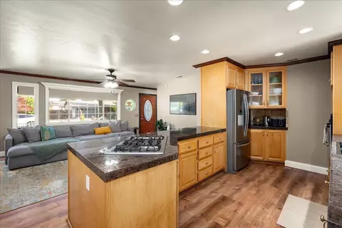 Kitchen - 5324 Ridgefield Ave, Carmichael, CA 95608 photo 2 of 3