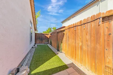 372 Charlemagne Ct, Tracy, CA 95376 photo 31