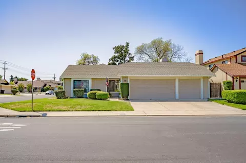 5100 Newbold Ln, Salida, CA 95368 photo 2