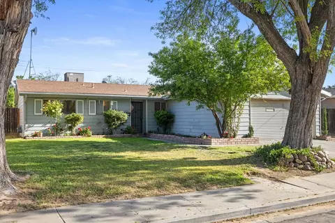 1447 Edith Dr, Gustine, CA 95322 photo 1