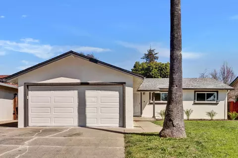 4526 Cedarwood Way, Sacramento, CA 95823