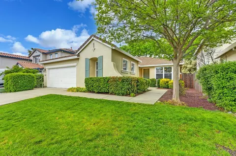 2668 Mccloud Way, Roseville, CA 95747