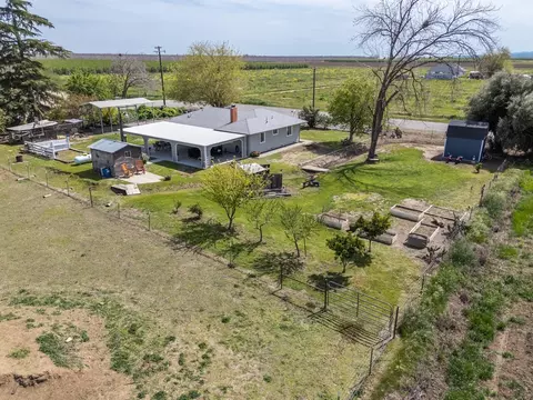 View/Area - 5621 Hankins Rd, Williams, CA 95987 photo 3 of 4