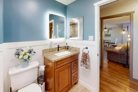 Bath - 5621 Hankins Rd, Williams, CA 95987 photo 2 of 3
