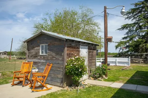 Exterior - 5621 Hankins Rd, Williams, CA 95987 photo 16 of 23