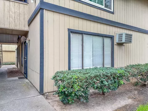 6724 Plymouth Rd #47, Stockton, CA 95207