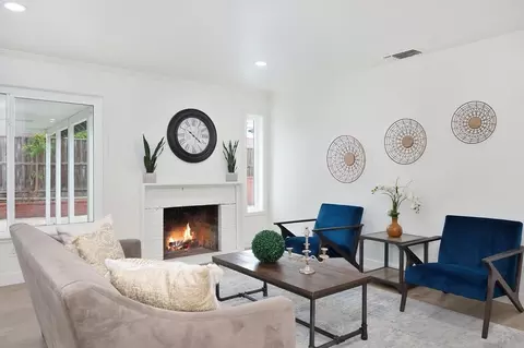 Living - 6418 Templeton Dr, Carmichael, CA 95608 photo 4 of 8