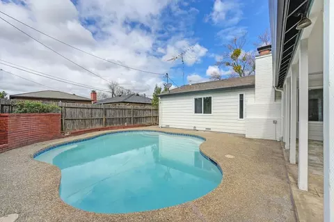 Exterior - 6418 Templeton Dr, Carmichael, CA 95608 photo 10 of 16