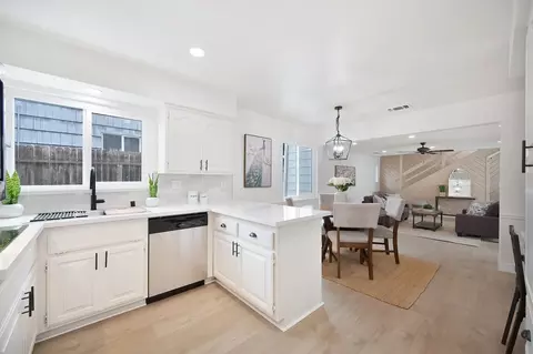 Kitchen - 6418 Templeton Dr, Carmichael, CA 95608 photo 7 of 9