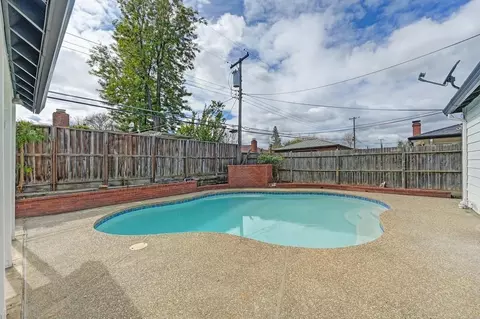 Exterior - 6418 Templeton Dr, Carmichael, CA 95608 photo 14 of 16