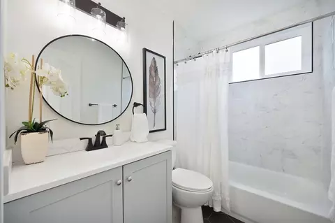 Bath - 6418 Templeton Dr, Carmichael, CA 95608 photo 1 of 3