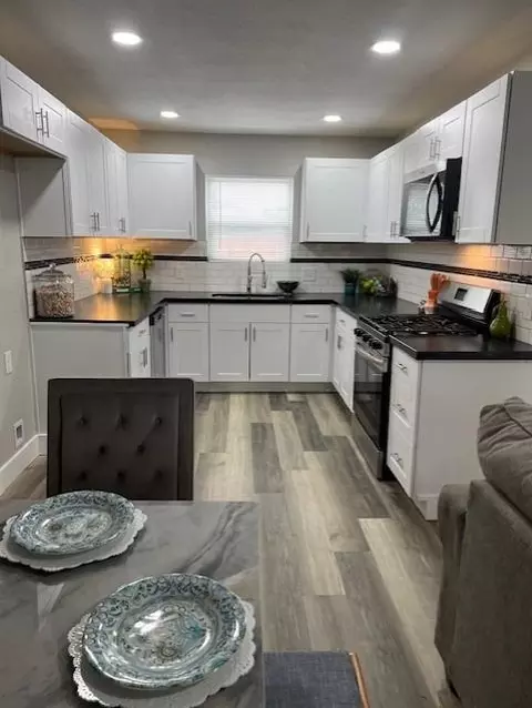 2336 Lambert St, Modesto, CA 95354 photo 6