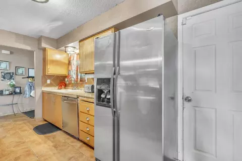 Kitchen - 7662 Milldale Cir, Elverta, CA 95626 photo 1 of 2