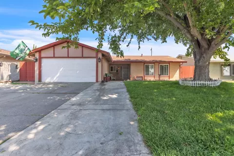 Exterior - 7662 Milldale Cir, Elverta, CA 95626 photo 1 of 5