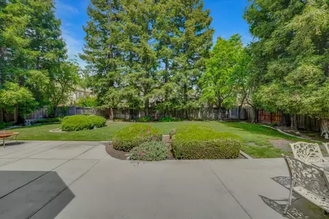 1703 Edgewood Dr, Turlock, CA 95382 photo 39