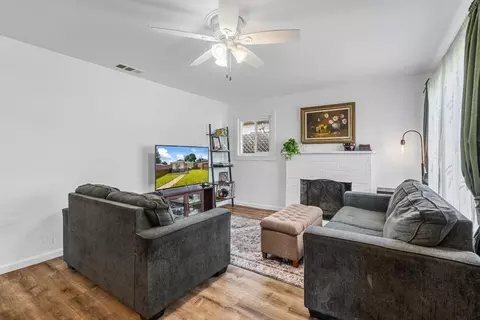 924 Badgley Dr, Modesto, CA 95350 photo 11