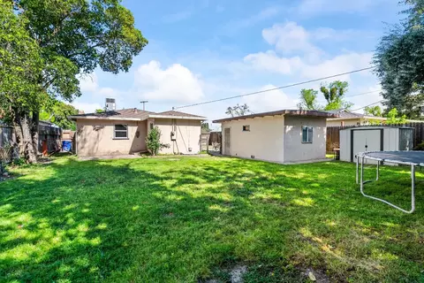 924 Badgley Dr, Modesto, CA 95350 photo 33