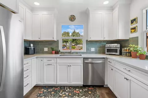 924 Badgley Dr, Modesto, CA 95350 photo 16