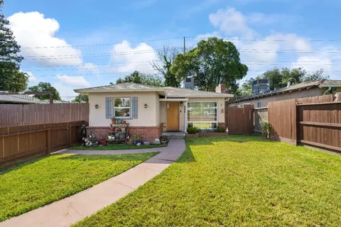 924 Badgley Dr, Modesto, CA 95350 photo 2