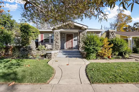 3351 42nd St, Sacramento, CA 95817