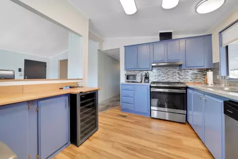 Kitchen - 20 Rollingwood #19, Jackson, CA 95642 photo 2 of 3