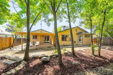 Exterior - 4597 Tuttle Dr, Rocklin, CA 95677 photo 7 of 9