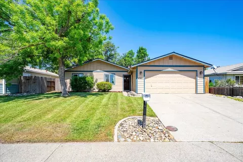 4597 Tuttle Dr, Rocklin, CA 95677 photo 1