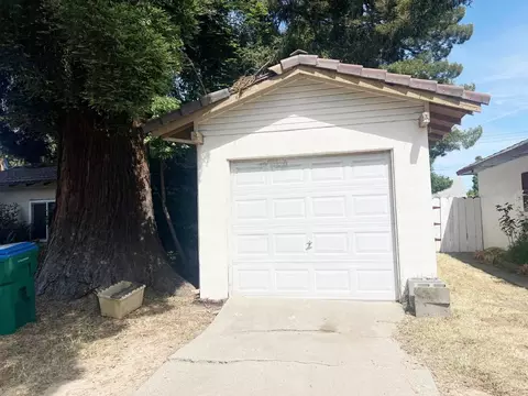 728 N Mills Ave, Lodi, CA 95242 photo 10