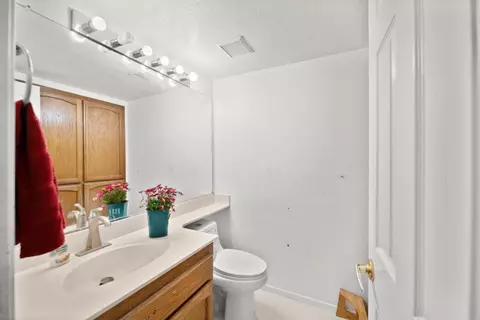 8209 Dalkeith Way, Antelope, CA 95843 photo 11