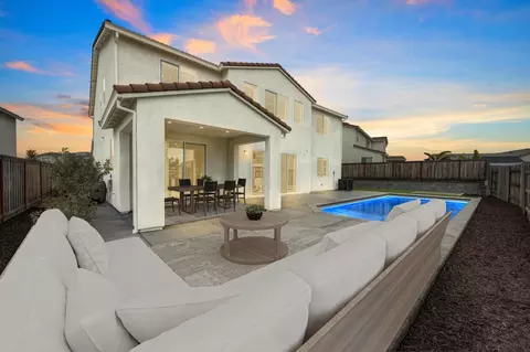 4859 Black Walnut Dr, Folsom, CA 95630 photo 4
