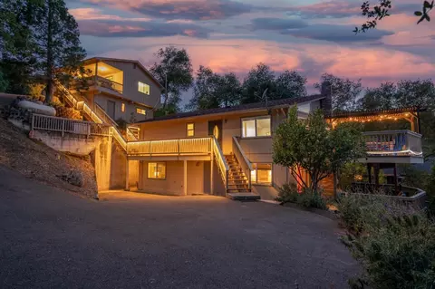 4817 Lakeshore Dr, Copperopolis, CA 95228 photo 1