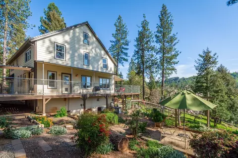 Exterior - 3118 Harmony Hill Rd, Placerville, CA 95667 photo 30 of 44