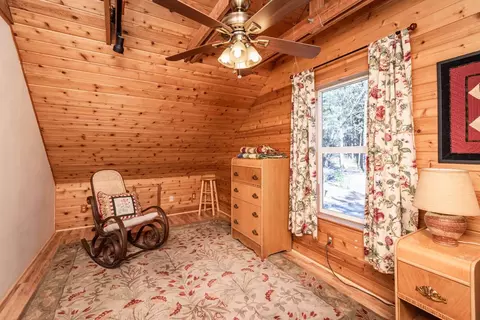 Bedroom - 3118 Harmony Hill Rd, Placerville, CA 95667 photo 6 of 7