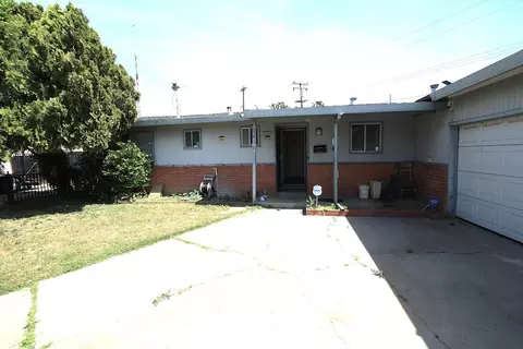 1616 Silver Ct, Modesto, CA 95351 photo 3
