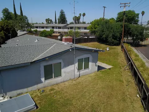 1616 Silver Ct, Modesto, CA 95351 photo 4