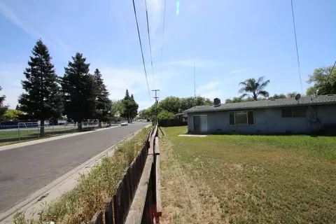 1616 Silver Ct, Modesto, CA 95351 photo 14